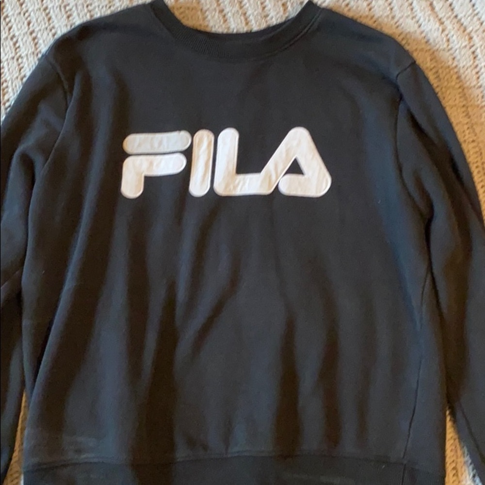 Black fila sweater